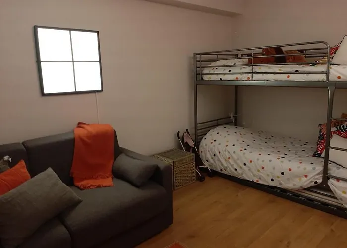 Bright With Balcony And Garden Apartment *